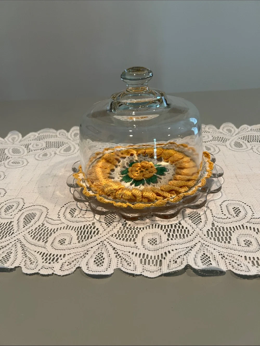 Crystal Cloche with Crystal plate with Yellow Crochet Doily H 7 in dia 8.5 in